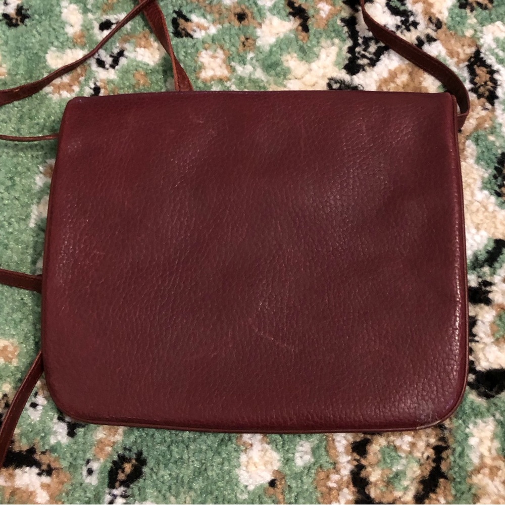 Cartier AUTHENTIC Vintage Burgundy Textured Smooth Leather Crossbody Tassel Bag - Picture 6 of 16